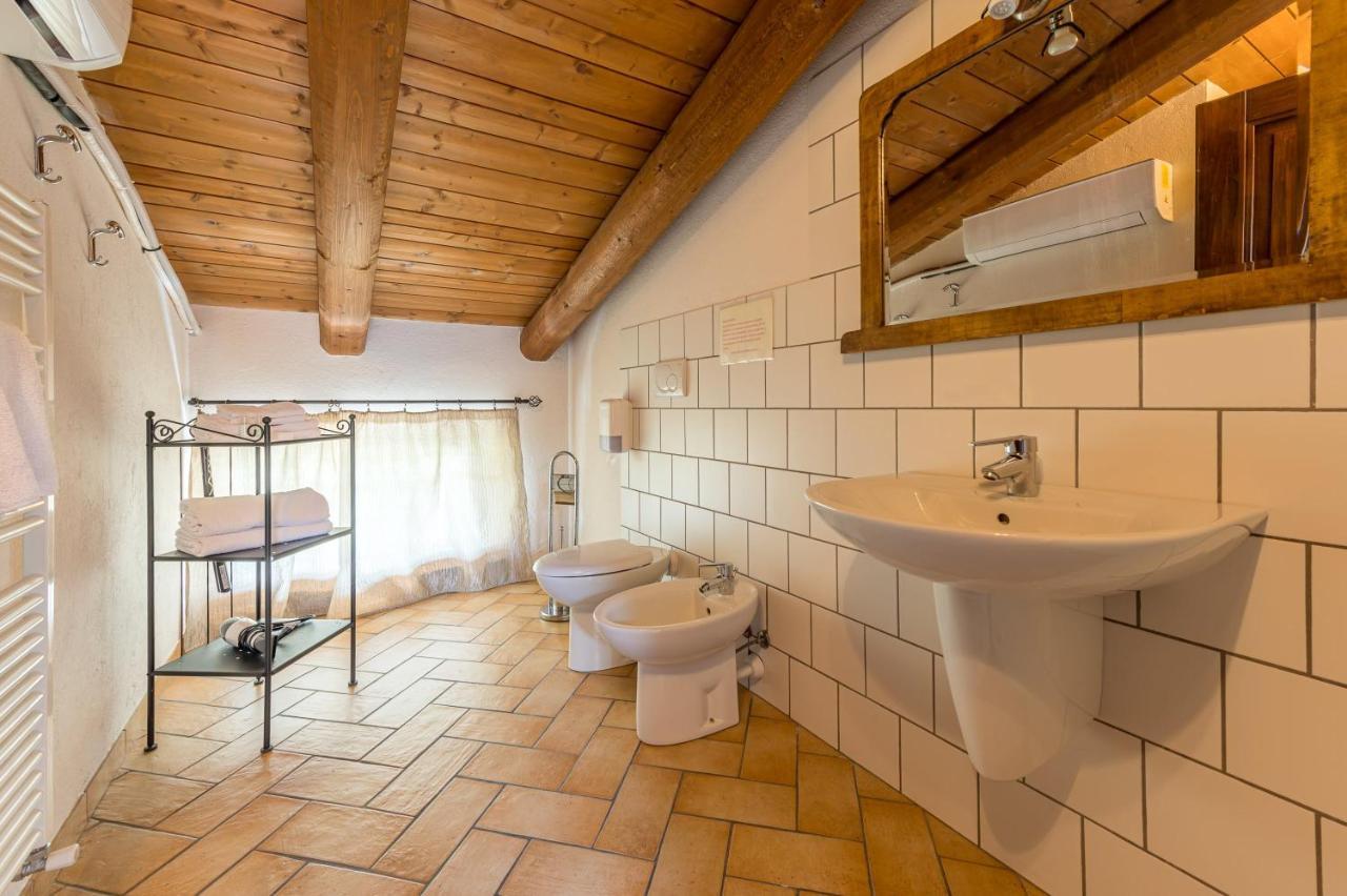 Vila Agriturismo Il Nido Di Bacco Markrabství Markrabství Saluzzo Exteriér fotografie